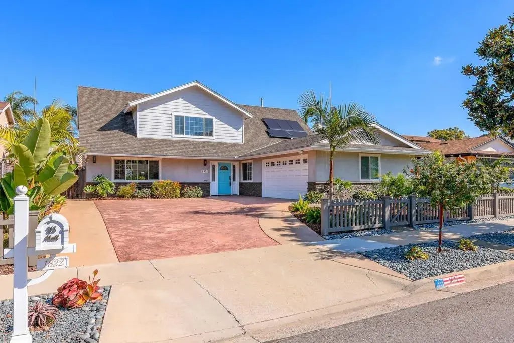 Photo of Listing #PTP2601167