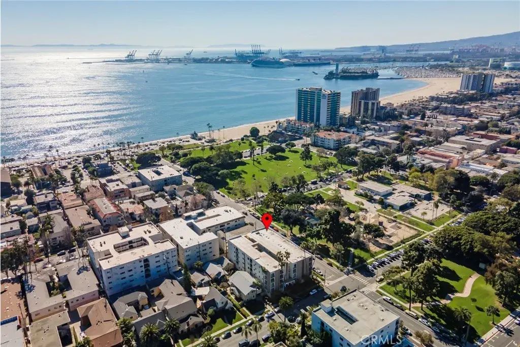 2100 E 2nd Street 505, Long Beach