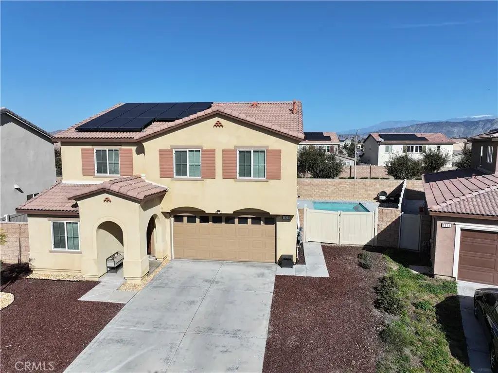 1322 Division Court, Hemet