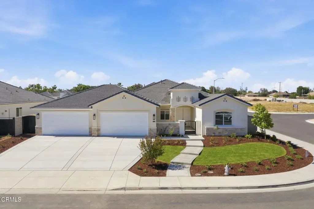 13620 Philip Phelps, Bakersfield