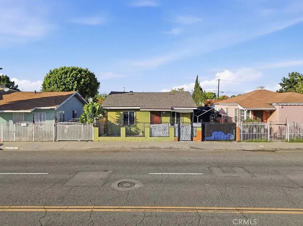 1147 Nadeau Street, Los Angeles