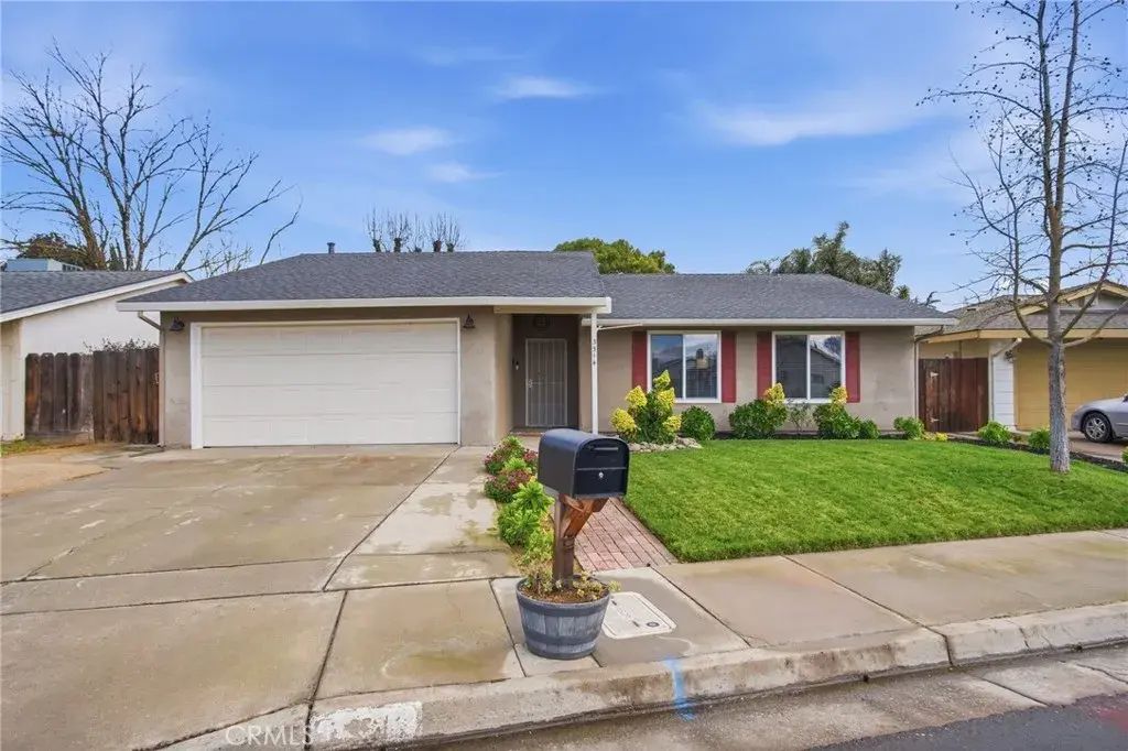 3514 Oakhurst, Merced