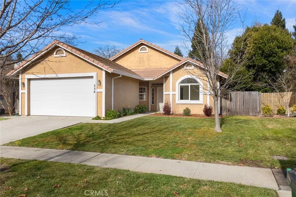 338 Royal Glen, Chico