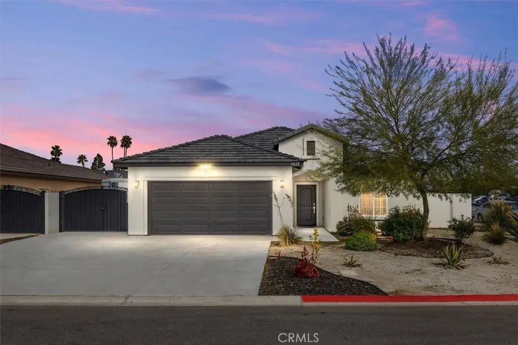 3822 Zamora, Bakersfield