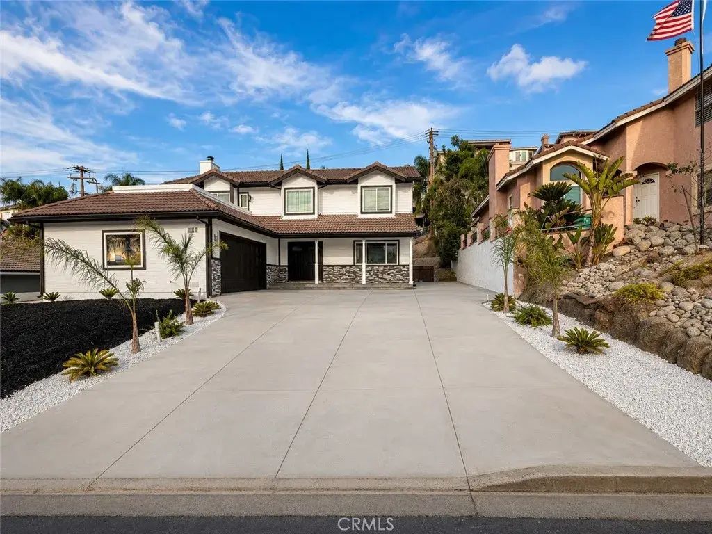 22896 San Joaquin East, Canyon Lake