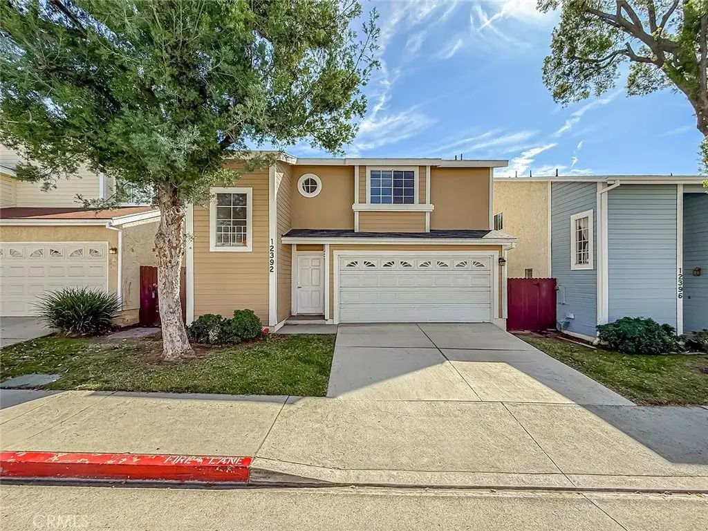 12392 Carl Street, Pacoima
