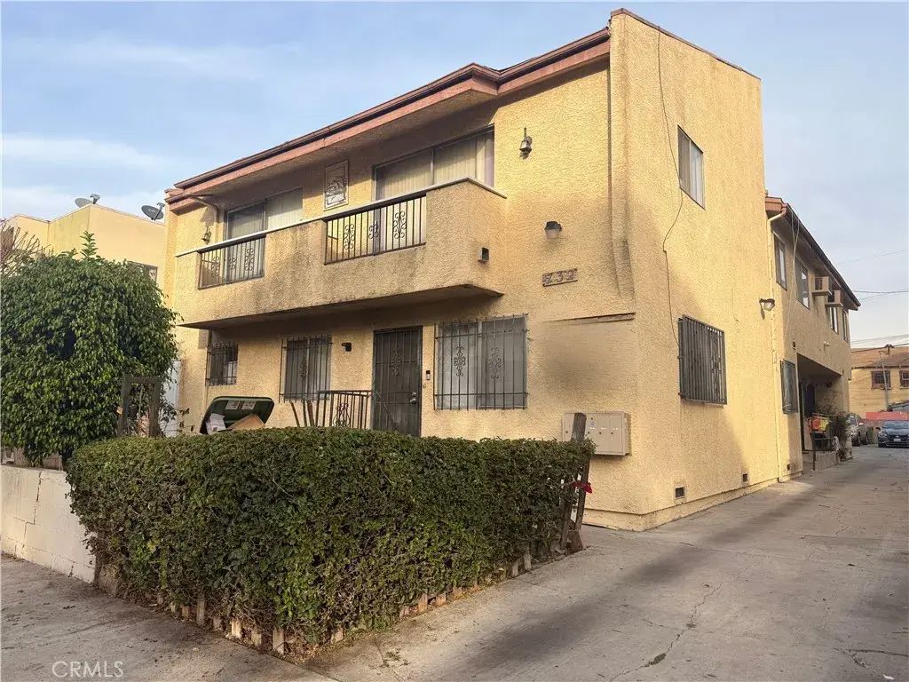 732 N Kingsley, Los Angeles