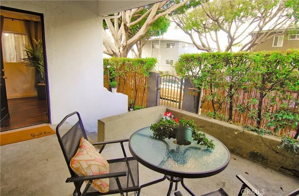 826 Michigan Avenue, Santa Monica