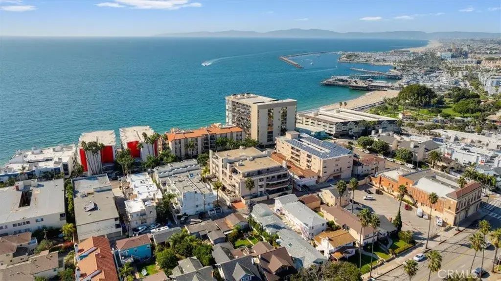 512 Esplanade 303, Redondo Beach