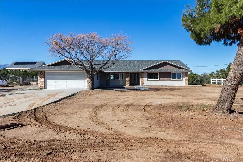6572 Merced, Oak Hills