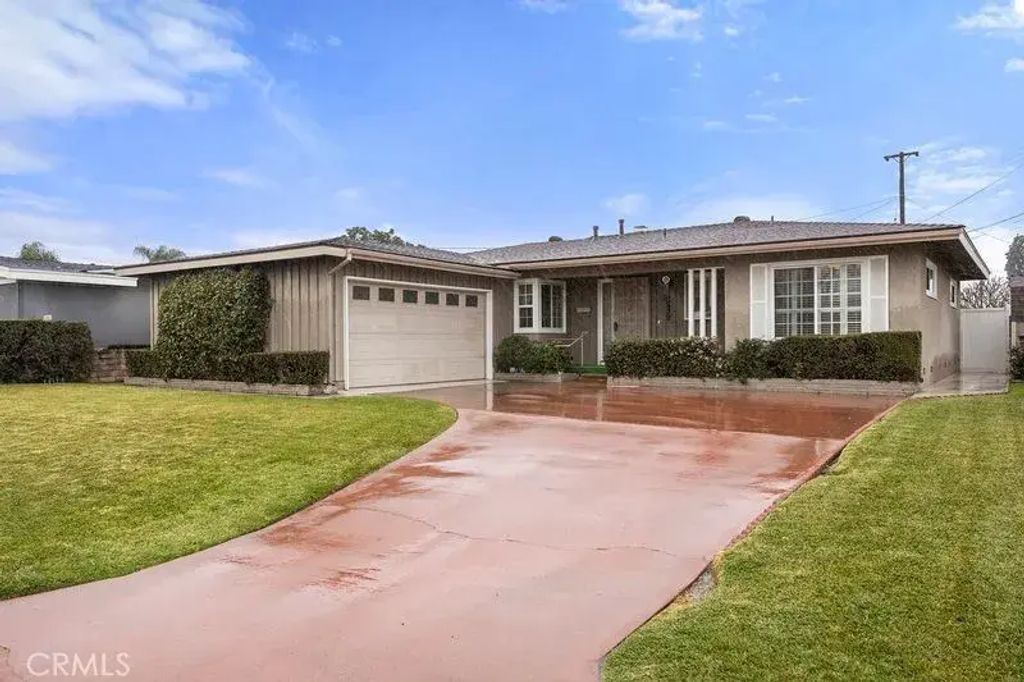 13439 Heflin, La Mirada