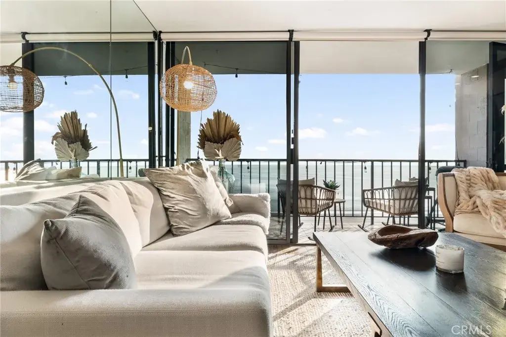 1750 E Ocean Boulevard 209, Long Beach