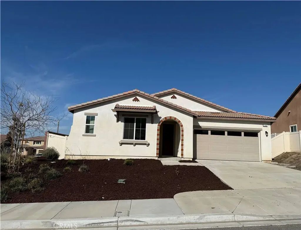 7908 Santorini, Highland