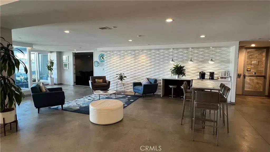 525 E Seaside Way 1708, Long Beach