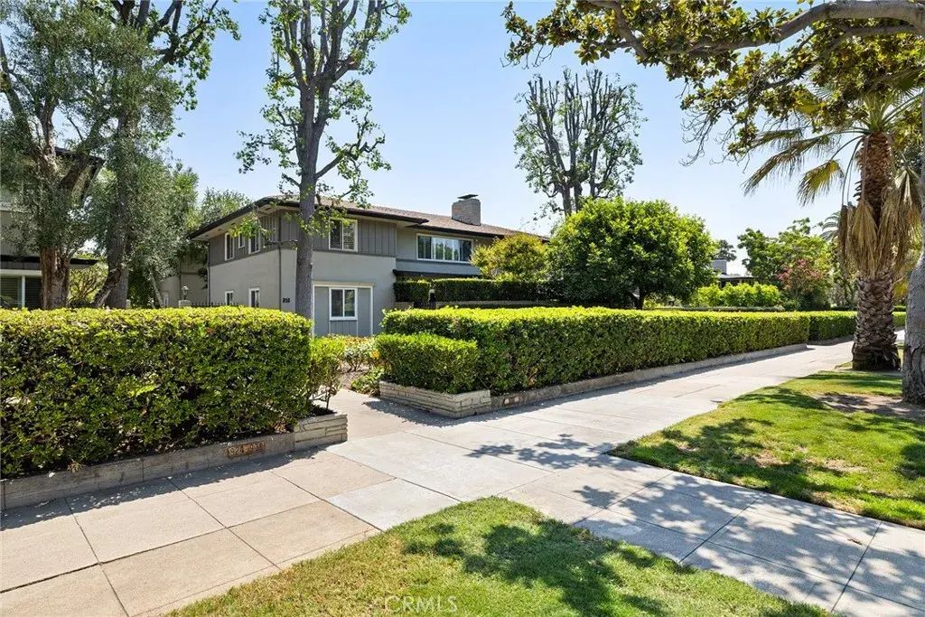 950 S Orange Grove, Pasadena