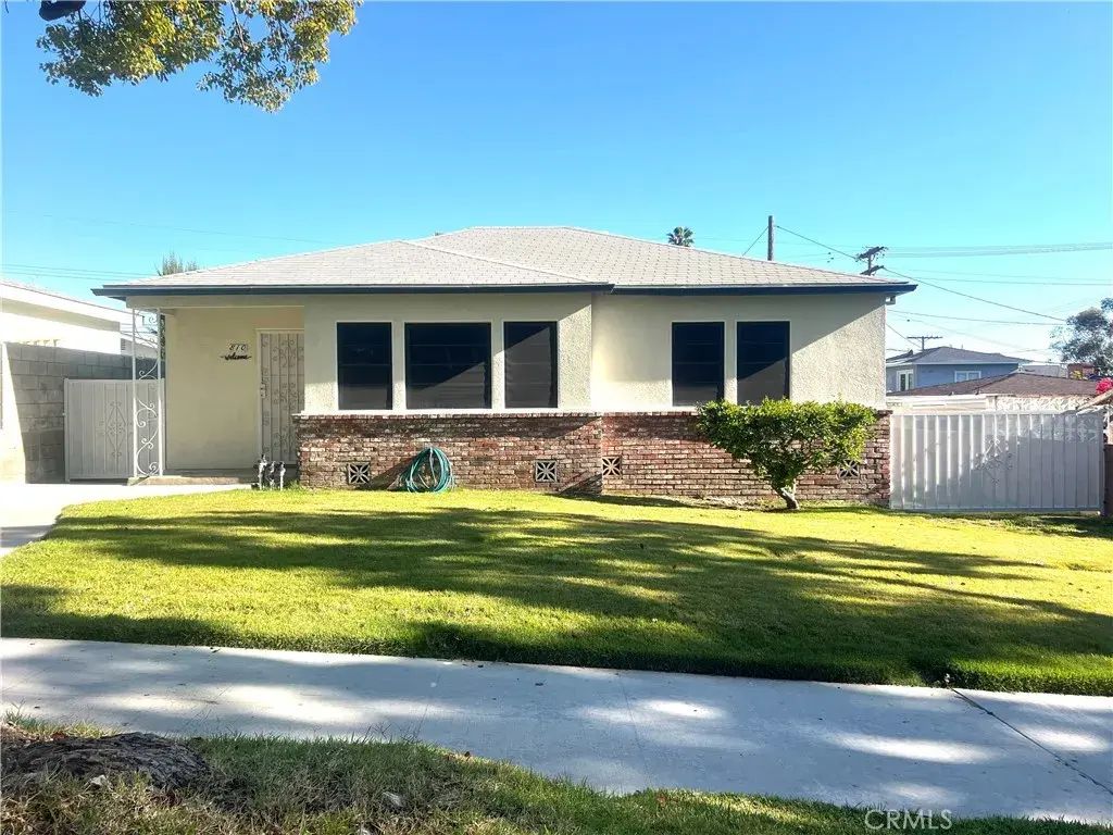 810 E Tujunga, Burbank