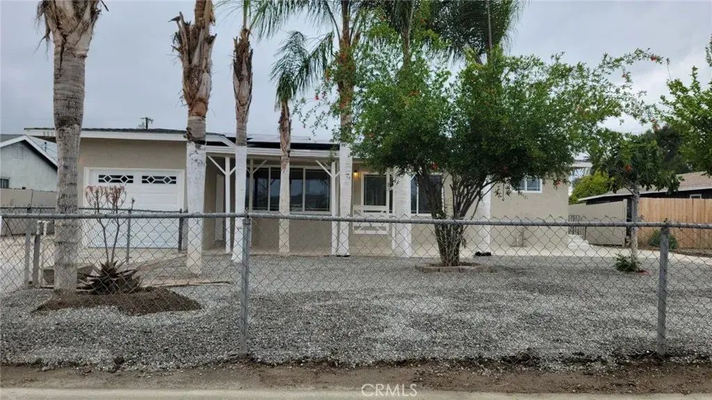 880 S State, Hemet