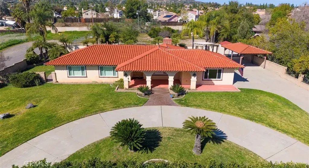 15020 Larson, Lake Elsinore