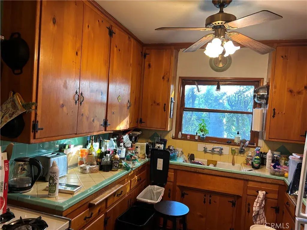 10553 Mcbroom, Shadow Hills