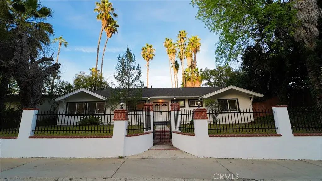 5604 Valley Circle Boulevard, Woodland Hills