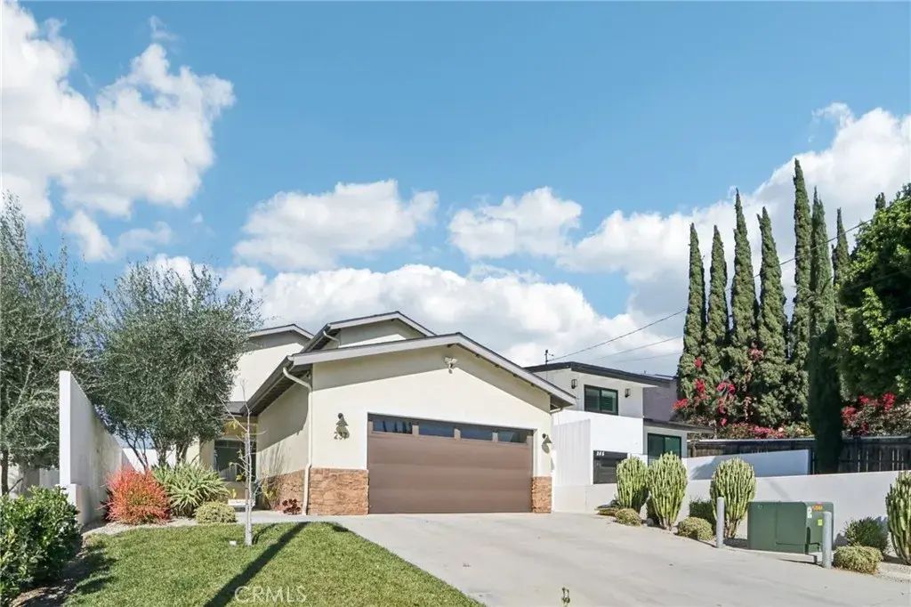 237 Houston Drive, Thousand Oaks