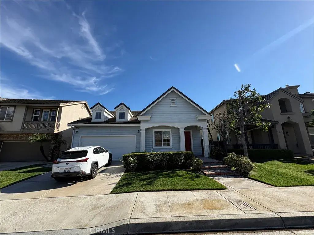 8236 E Cheshire, Orange