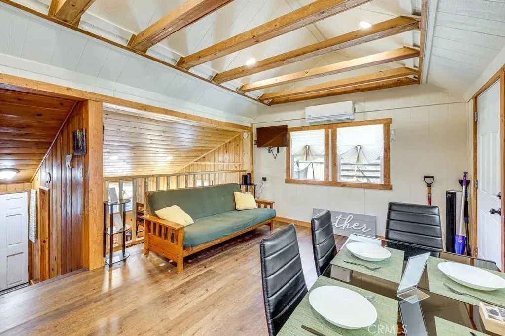 875 Virginia Court, Lake Arrowhead