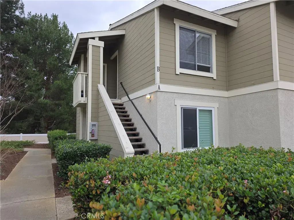 26296 Los Viveros, Mission Viejo