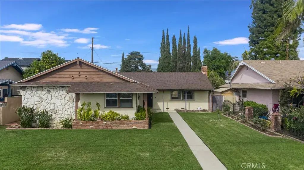 15235 Lassen Street, Mission Hills (san Fernando)