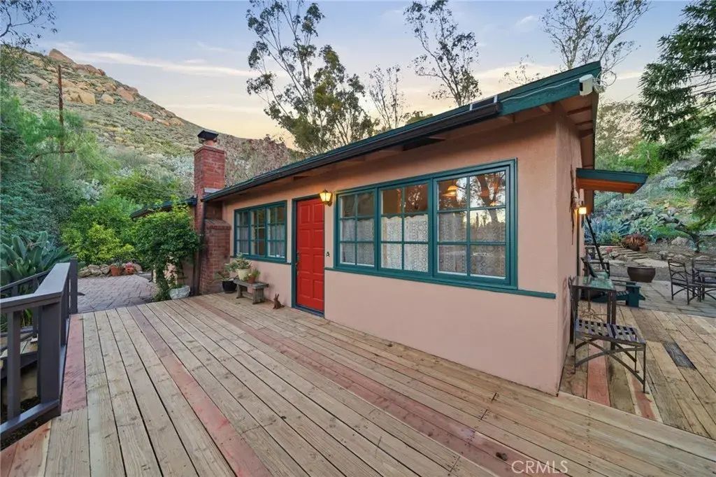 4058 Miramonte, Riverside
