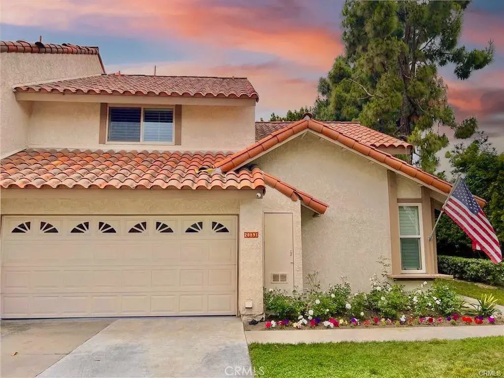 20891 Sailmaker, Huntington Beach