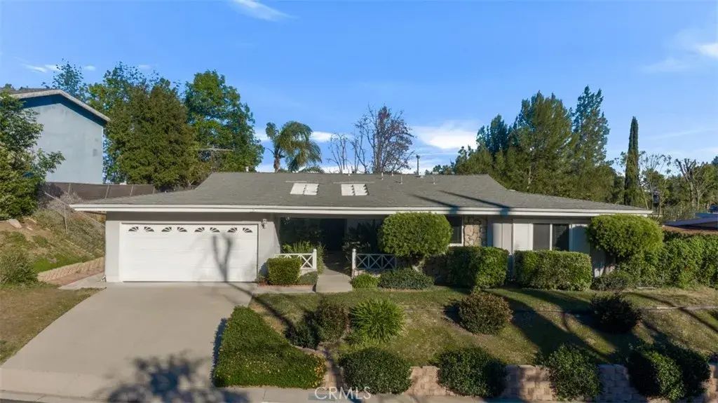 5932 Pat Avenue, Woodland Hills