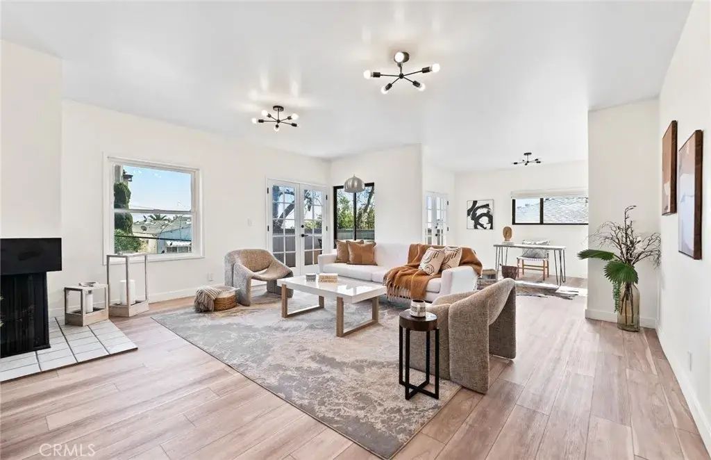 1133 N Clark Street, West Hollywood