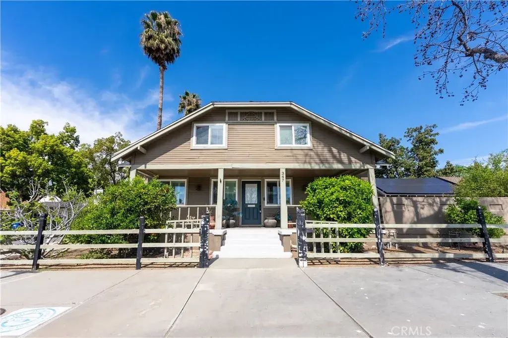 347 W Lemon, Monrovia
