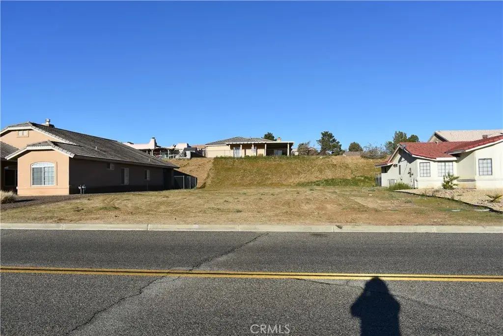 26510 Silver Lakes Parkway, Helendale