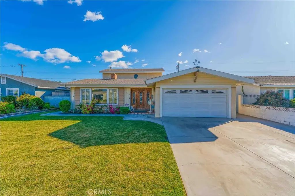 6350 San Ruben, Buena Park