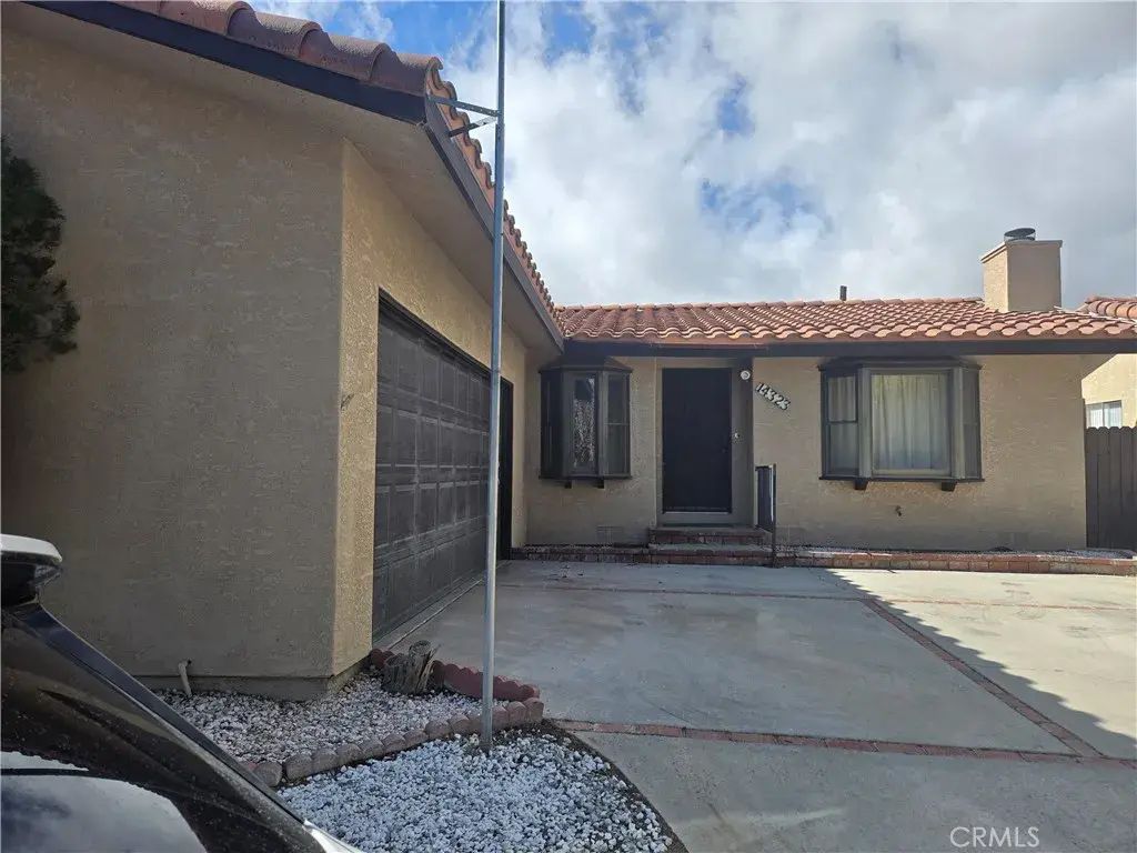 14323 Winchester, Mojave