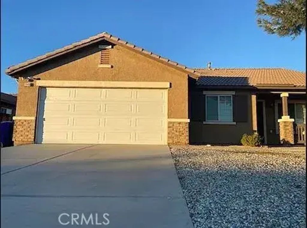 11940 Hill, Adelanto
