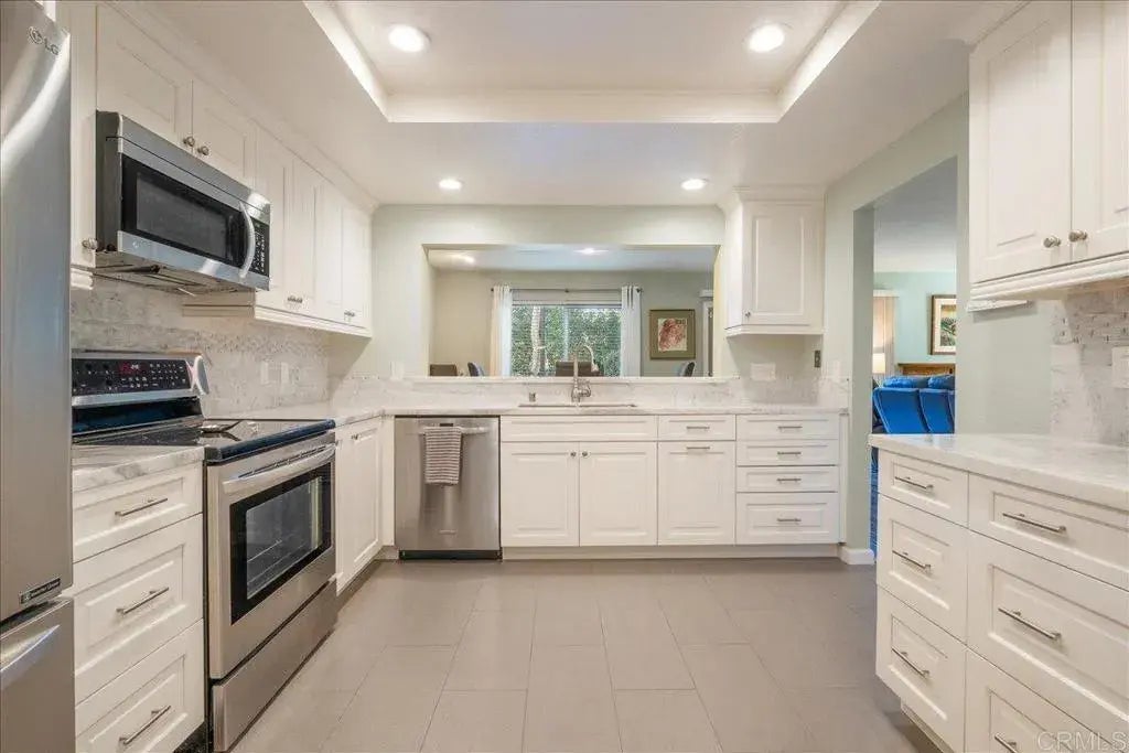 6552 Corte Valdez, Carlsbad