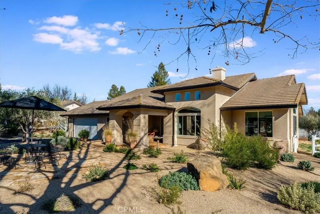 501 Burlwood, Templeton