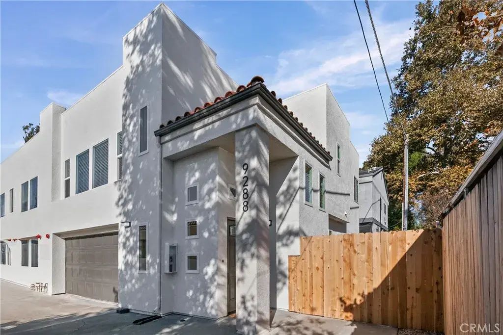 9288 El Bordo, Atascadero