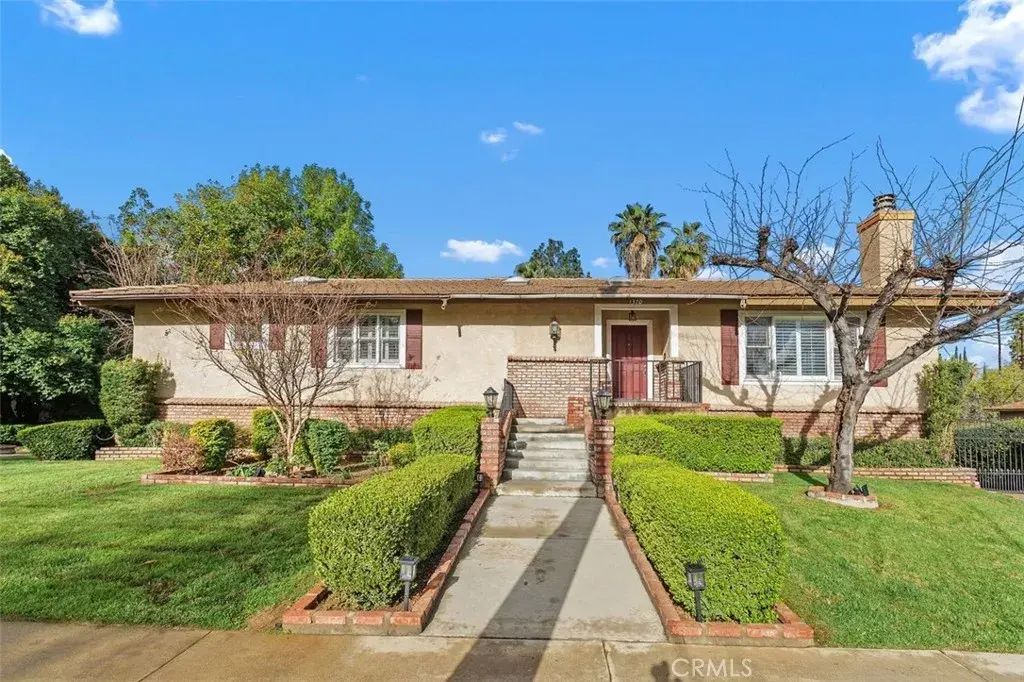 1370 Oak Street, Redlands