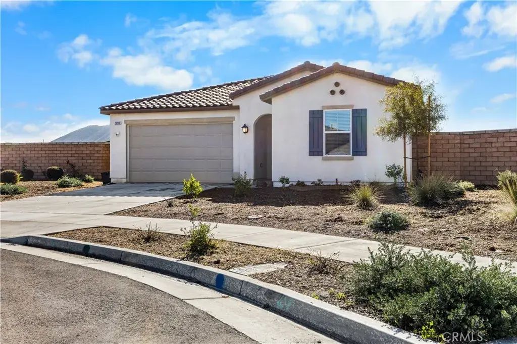 29238 Shane Court, Winchester