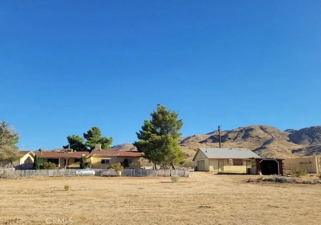 27177 Cahuilla Road, Apple Valley