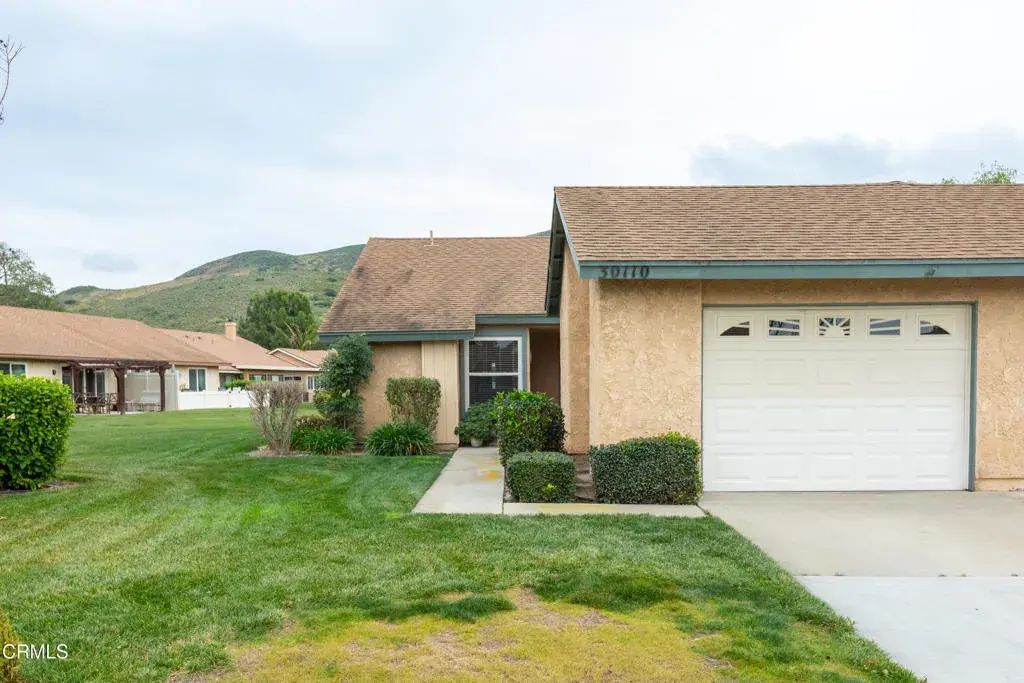 30110 Village 30, Camarillo