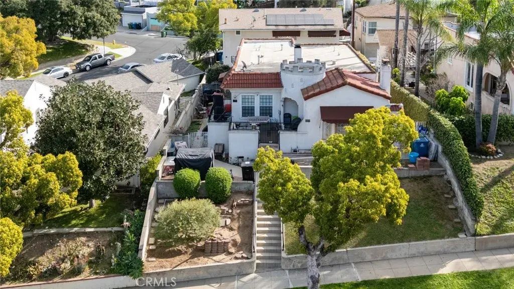 101 Hampden, Alhambra