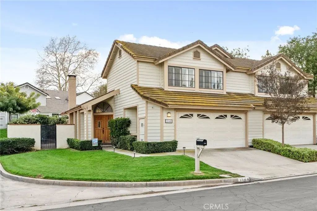 2160 Falcon Crest Drive, Riverside