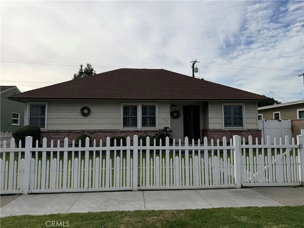 5530 E Pageantry, Long Beach