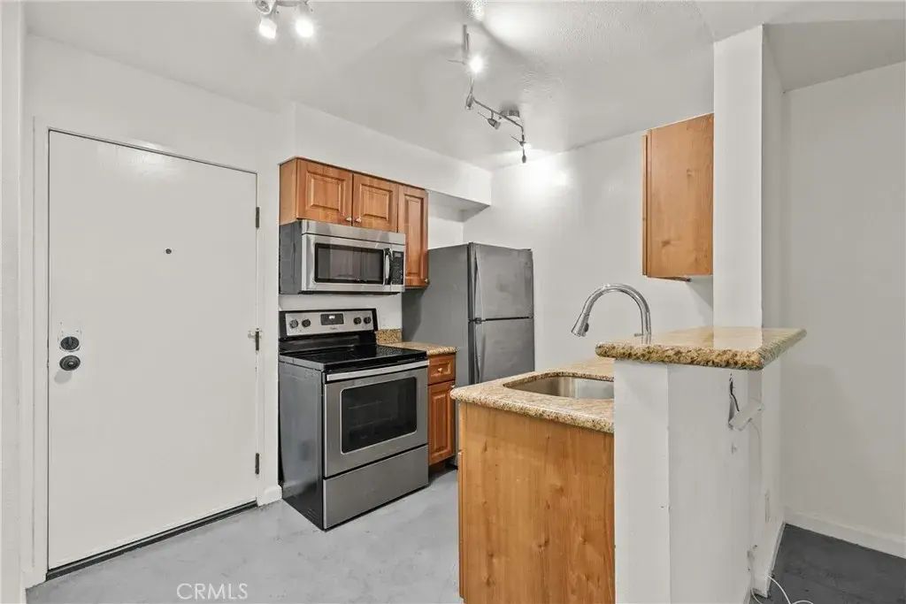 20234 Cantara 125, Winnetka