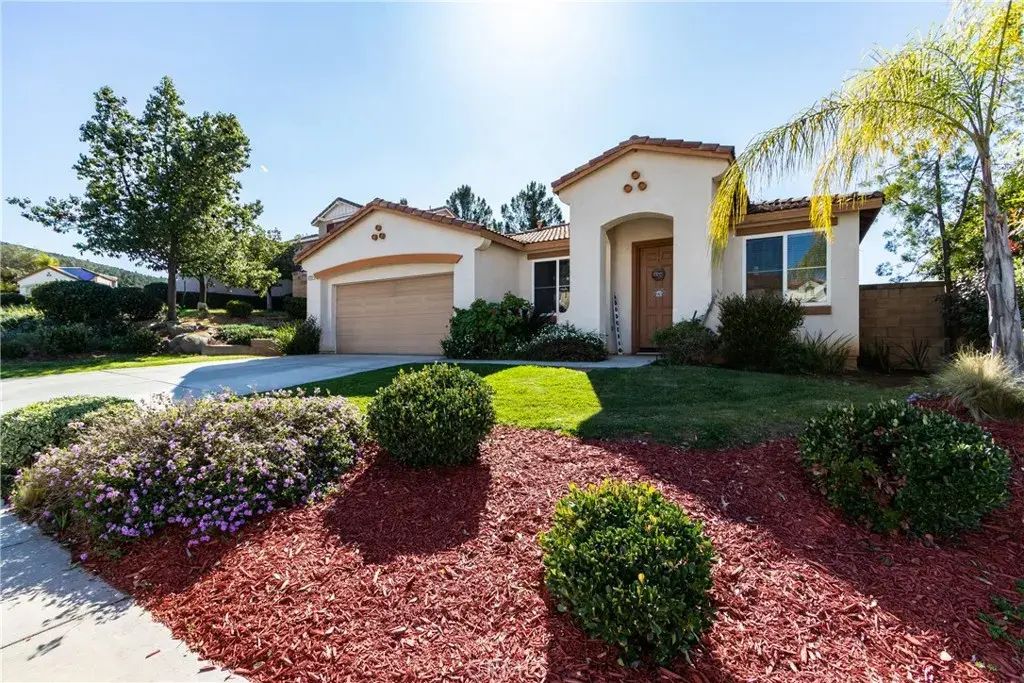 27727 Hollyoak, Menifee